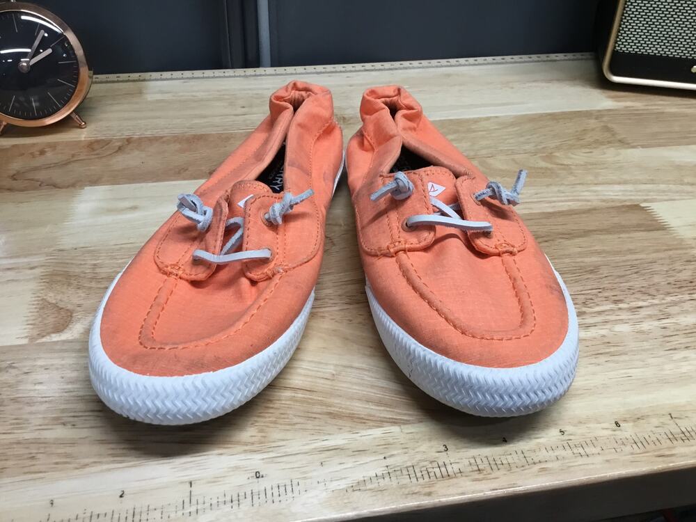 Sperry Lounge Away 2 Women's 10 Light Orange Slip-On Low Top Comfort Sneakers